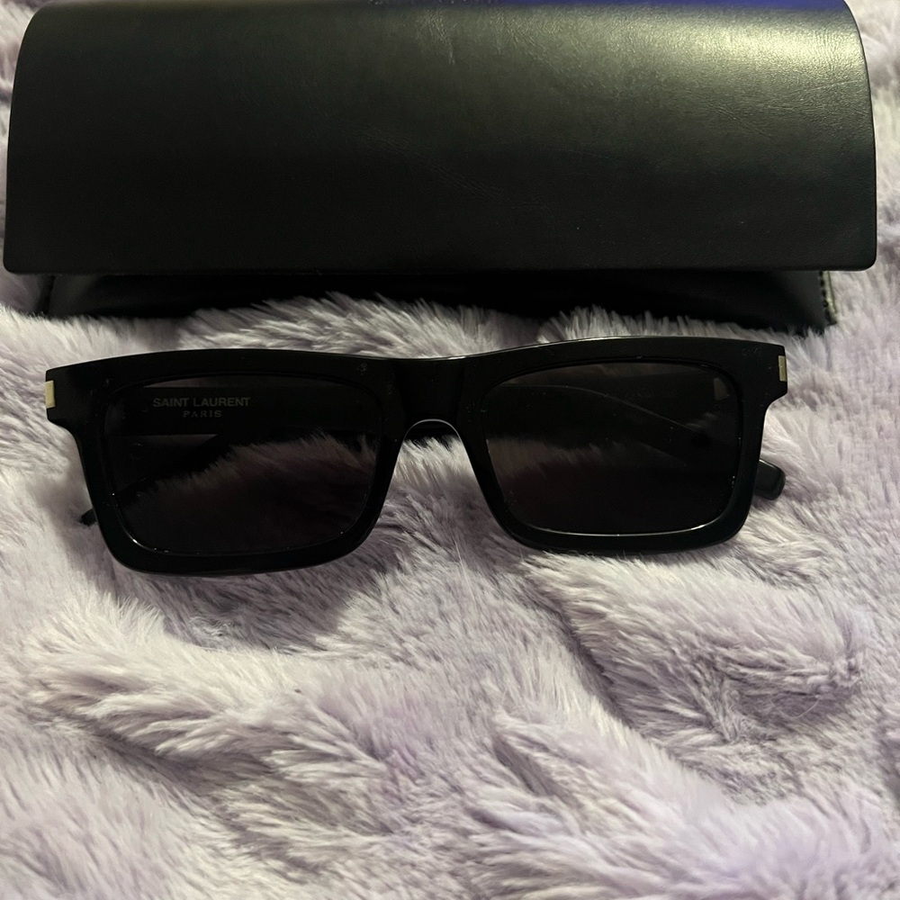 Saint Laurent Betty SL 461 Sunglasses - Featured in Flowers MV w/Miley Cyrus!